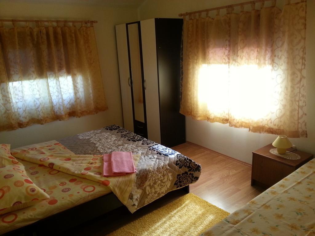 Apartments Sunce Лумбарда Экстерьер фото